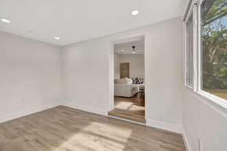 1721 SW 13th St in Fort Lauderdale, FL - Building Photo - Building Photo