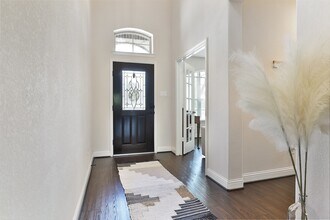 2215 Tonkawa Trl in Katy, TX - Building Photo - Building Photo