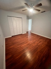 6113 Michael Dr in Stuart, FL - Foto de edificio - Building Photo