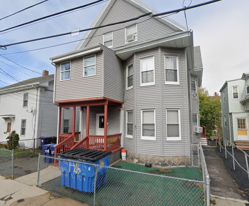 18 Greylock Rd, Unit 3 in Boston, MA - Building Photo