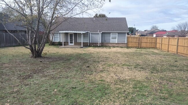 11713 N 112th E Ave in Collinsville, OK - Building Photo - Building Photo