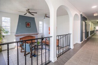 1559 Michigan Ave in Miami Beach, FL - Building Photo - Building Photo
