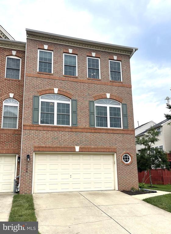 property at 1106 Carbondale Way