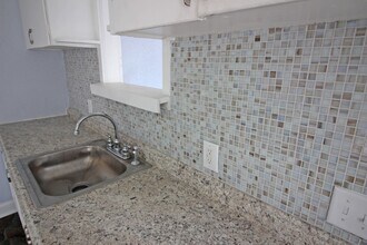 78 Notre Dame Ave in Dayton, OH - Building Photo - Building Photo