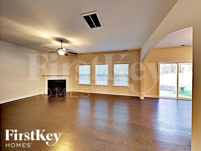 9952 Travertine Trail in Davidson, NC - Foto de edificio - Building Photo