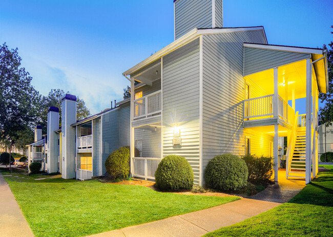 The Willows at Shelby Farms in Cordova, TN - Foto de edificio - Building Photo