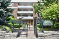 2 Grove St E in Barrie, ON - Building Photo - Building Photo