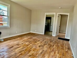 309 M L King Blvd in Cedartown, GA - Building Photo - Building Photo