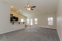 2629 Meadow Crossing Dr photo'