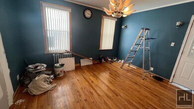 687 E 46th St in Brooklyn, NY - Building Photo - Building Photo