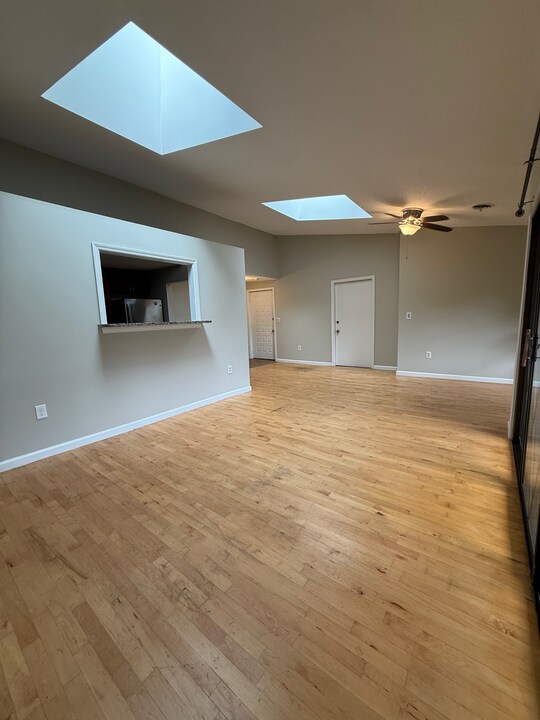 15 Thompson Dr in Randolph, MA - Building Photo