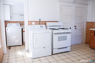 66 Forest Ct in Torrington, CT - Building Photo - Building Photo