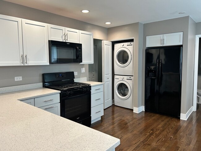 607 W Maude Ave in Arlington Heights, IL - Building Photo - Building Photo