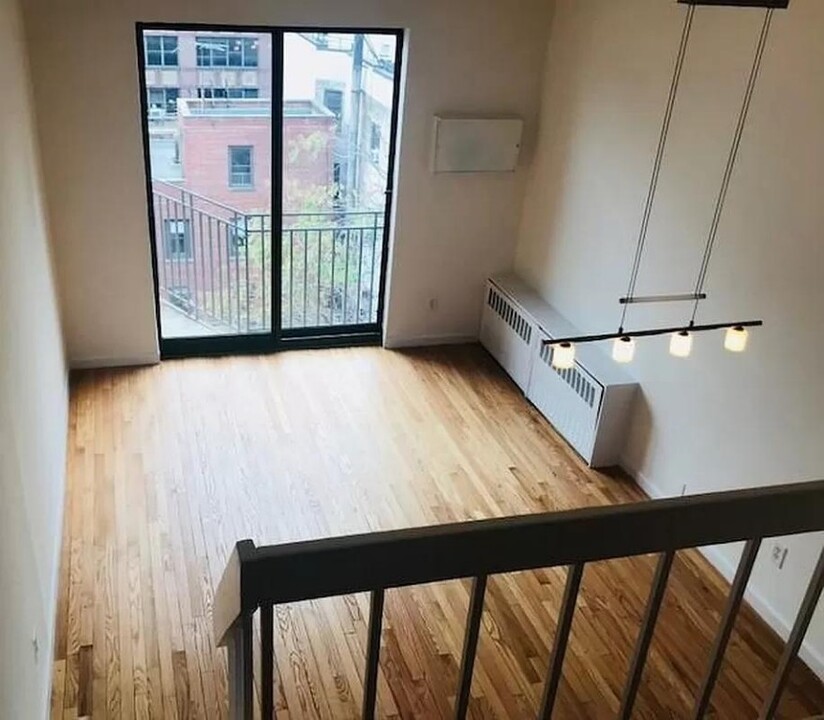 234 E 23rd St in New York, NY - Building Photo