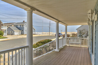 4 Camden Ave in Lavallette, NJ - Foto de edificio - Building Photo