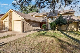 603 Cache Cove Ct in Bryan, TX - Building Photo - Building Photo