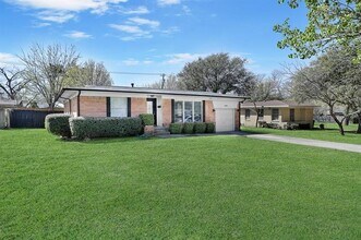 2604 Danny Ln in Farmers Branch, TX - Building Photo - Building Photo
