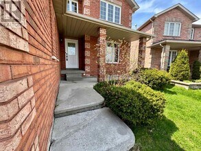46 Birchwood Dr in Barrie, ON - Building Photo - Building Photo