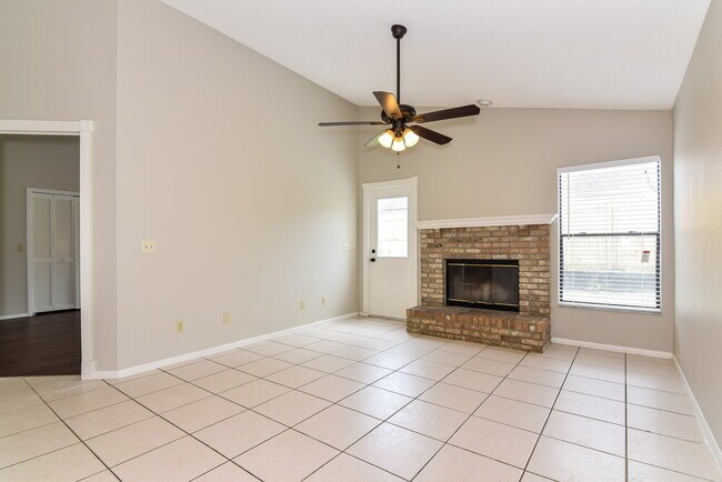 600 Birgham Pl in Lake Mary, FL - Building Photo - Building Photo