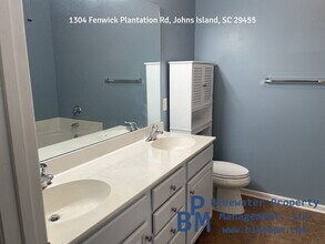 1304 Fenwick Plantation Rd in Johns Island, SC - Building Photo - Building Photo