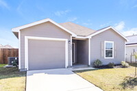 5826 Grindstone Dr in Forney, TX - Foto de edificio - Building Photo