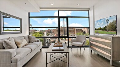 1947 Vermont Ave NW in Washington, DC - Building Photo - Building Photo