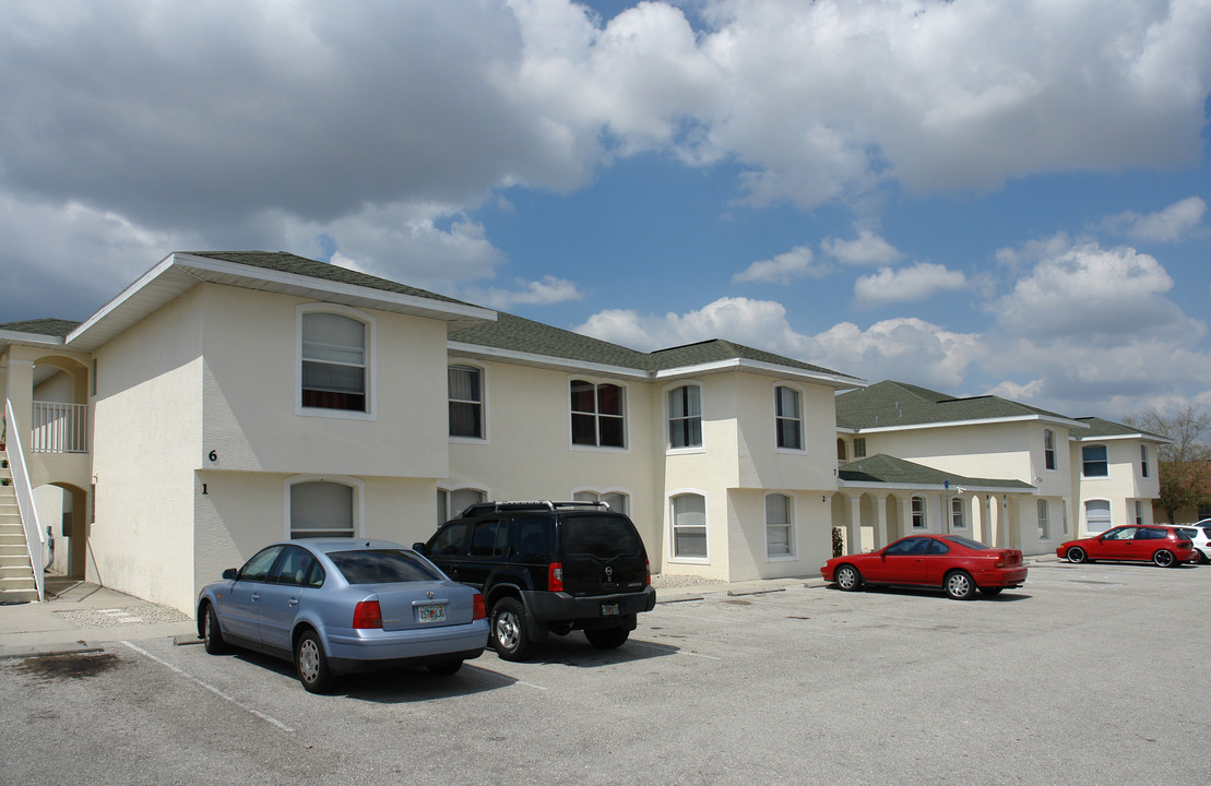 4702 Skyline Blvd in Cape Coral, FL - Building Photo