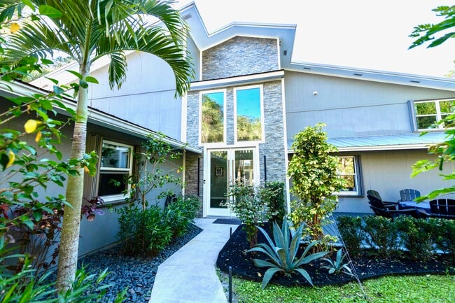 16887 97th Way N in Jupiter, FL - Foto de edificio - Building Photo