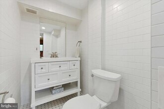 4576 26th St N in Arlington, VA - Building Photo - Building Photo