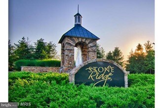 25172 Fluvial Terrace in Aldie, VA - Building Photo - Building Photo