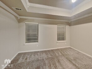 1020 Tarah Knolls Cir in Centerton, AR - Building Photo - Building Photo