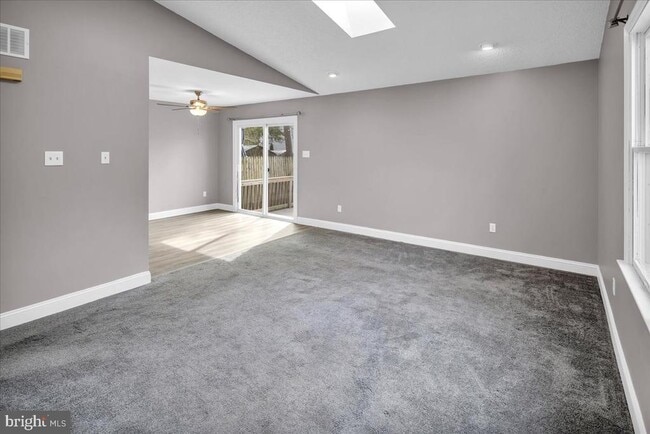 2299 Memorial Ct in Atco, NJ - Building Photo - Building Photo