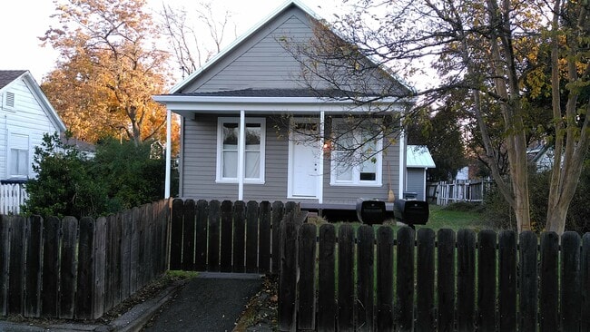 property at 644 Cowles Ave