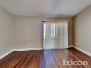 1559 Guardian Dr in Jacksonville, FL - Building Photo - Building Photo