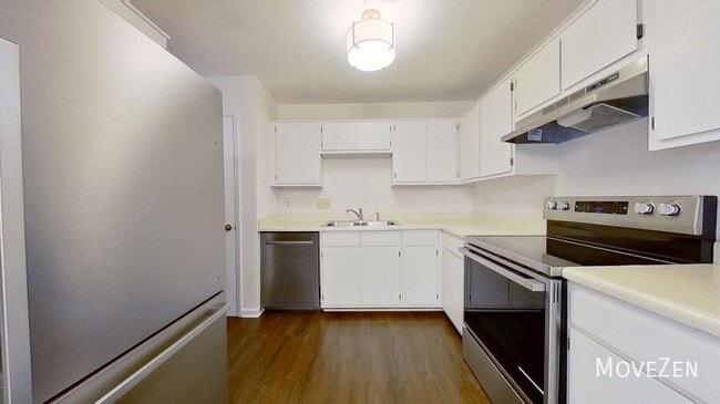 4219 Edith Ln in Greensboro, NC - Building Photo - Building Photo