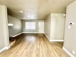 5109 Cloyce Ct in Fort Worth, TX - Building Photo - Building Photo