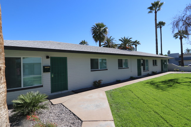 Roanoke Apartment Homes in Phoenix, AZ - Building Photo - Other