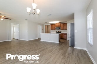 3426 Canyon Falls Dr in Green Cove Springs, FL - Building Photo - Building Photo