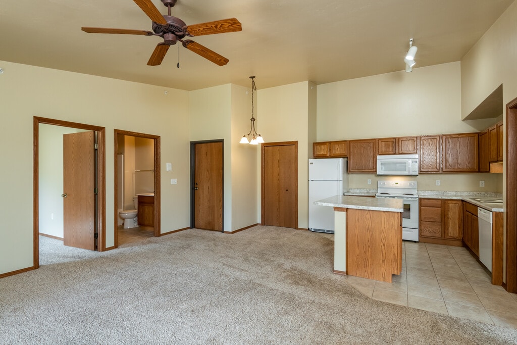 Canterbury Creek Apartments in Green Bay, WI