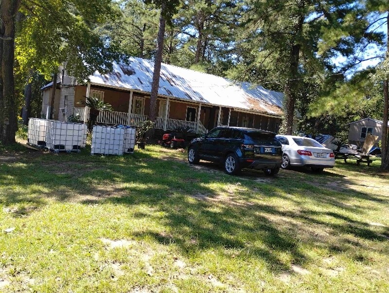 357 Holly Ln in Kentwood, LA - Building Photo