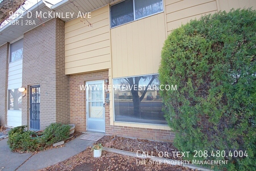 902 McKinley Ave in Pocatello, ID - Building Photo