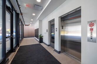 Brainard Flats in Detroit, MI - Foto de edificio - Lobby