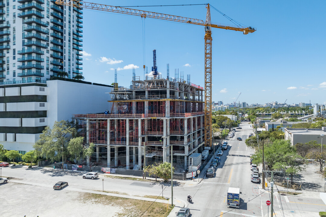 Excel Miami Apartments in Miami, FL - Foto de edificio