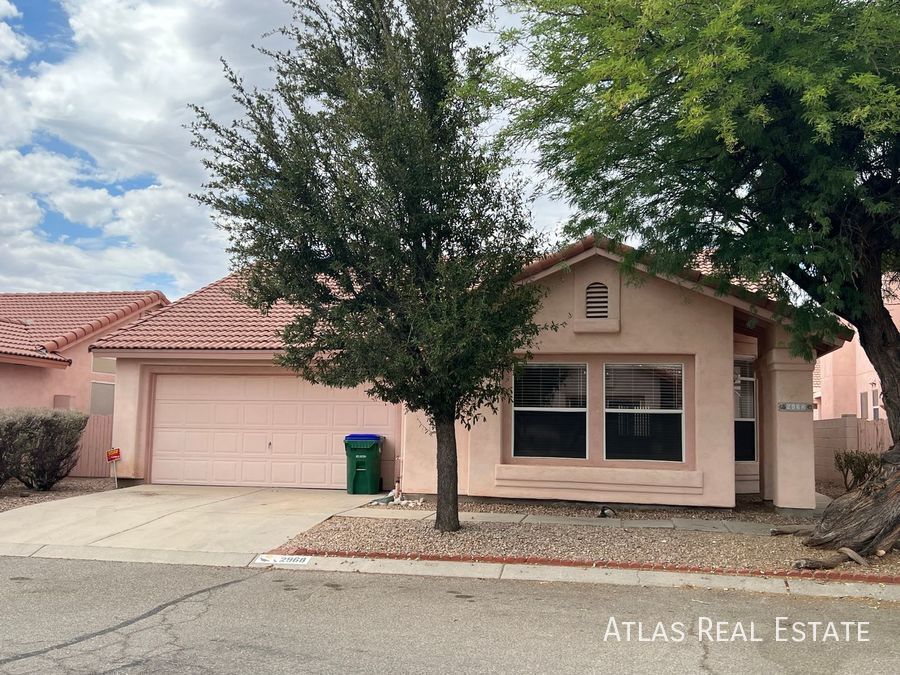 2968 W Sun Ranch Trail in Tucson, AZ - Building Photo