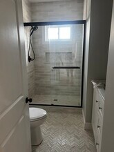 2039 Pleasant St in Fall River, MA - Building Photo - Building Photo