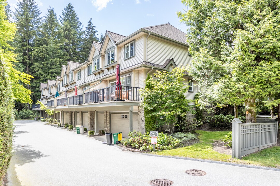 Boulevard Green in Coquitlam, BC - Building Photo