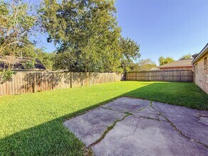 2906 Quail Valley E Dr in Missouri City, TX - Building Photo - Building Photo