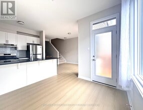 868 Andesite Ter in Ottawa, ON - Building Photo - Building Photo