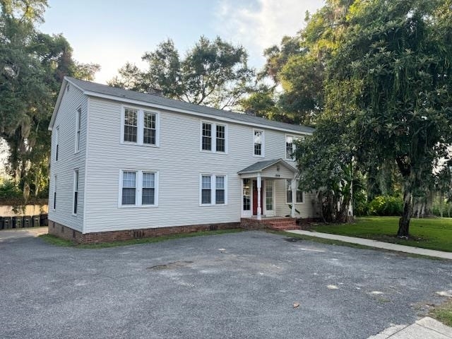 property at 1208 S Gadsden St