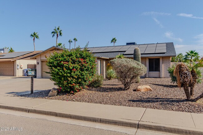 13209 N 30th St in Phoenix, AZ - Building Photo - Building Photo